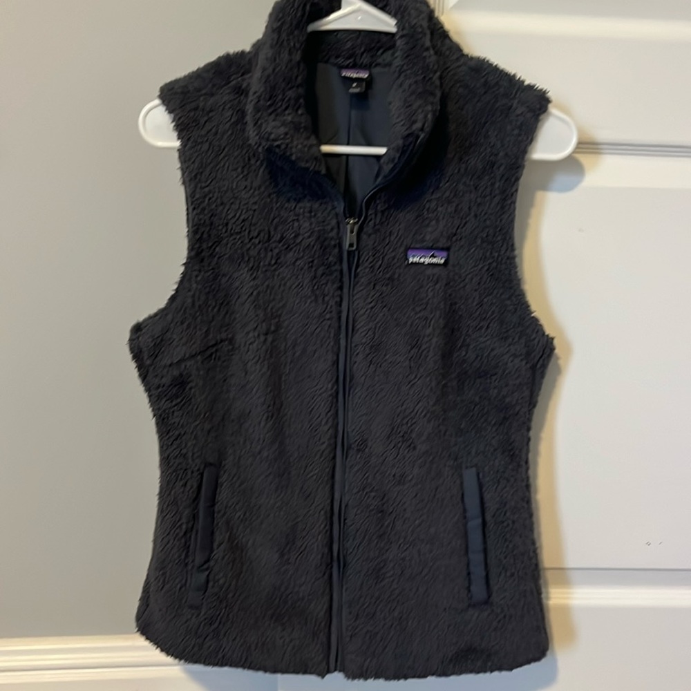 Patagonia women’s vest medium